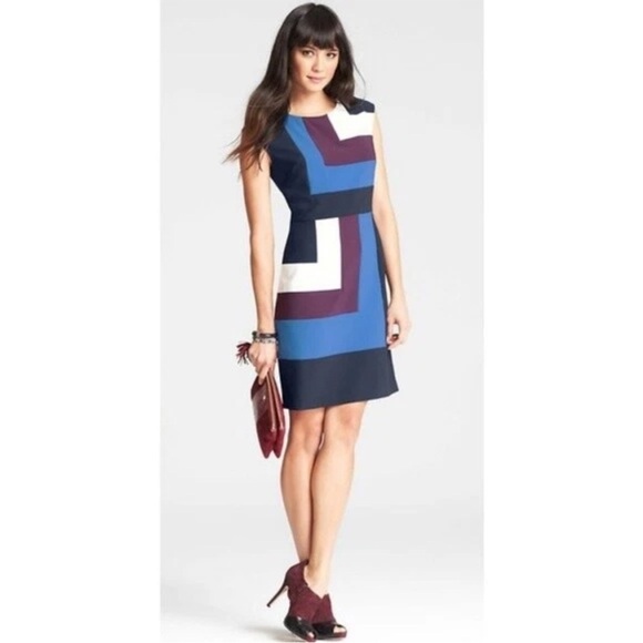 Ann Taylor Geometric Blue, Purple, White Colorblock Dress sz 10 Pet - Picture 5 of 5